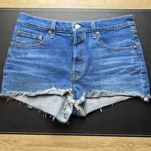 Levi Strauss & Co. (501) Button Fly Cut Off Shorts